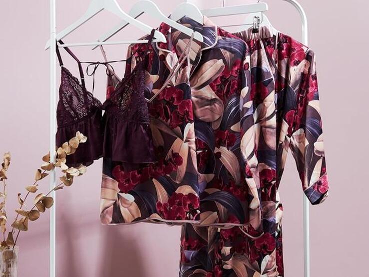 Fotos: Estos pijamas y batines son tan bonitos (y tan baratos) que no te los vas a querer quitar ni para salir a la calle