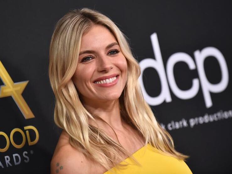 Fotos: Los mejores vestidos de fiesta de las famosas en la alfombra roja de los Hollywood Film Awards