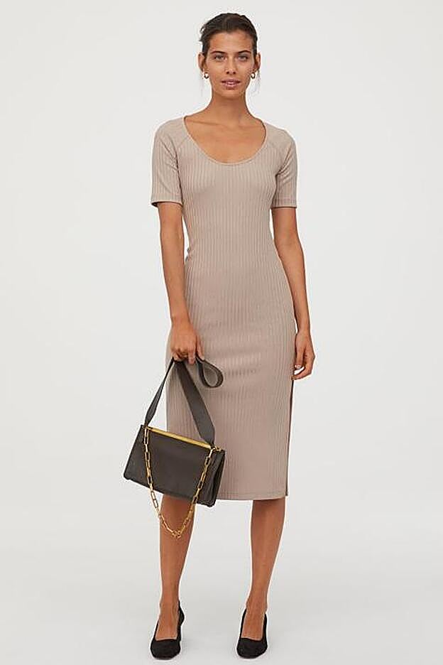 Vestido de canalé de H&M.