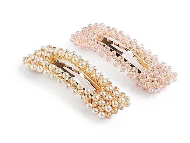 El dúo de horquillas con cuentas tiene un precio de 3€