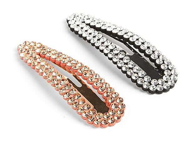 Puedes hacerte con las dos horquillas de strass por 4€