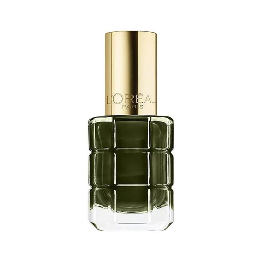 Laca de uñas Le Vernis À L'huile, 666 Vert Absinthe, 8,79 euros.