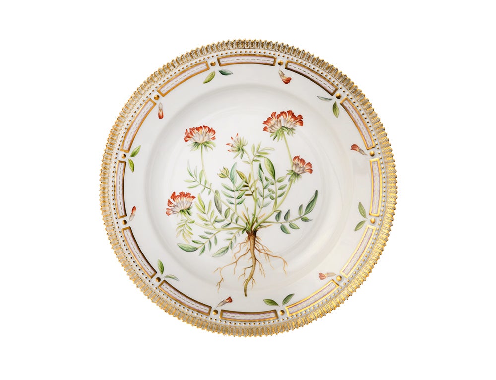 Tienes dos opciones: sacar los platos de la abuela... o encargar alguna pieza de la que es considerada "el Rolls Royce de las vajillas", Flora Danica.