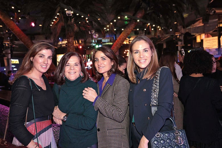 Cayetana Vela, de Luxurycomm; Sofía Henkart y Ana Flórez, de L'Oreál Luxe; y Carmen Leal, de Maribel Yébenes.