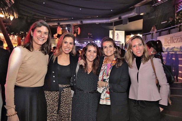 Vanesa Peloche, de Equipo Singular; Laura Carandini, de Ghd; Isabel González, de Equipo Singular; Isabel Corchado, de Natura Bissé; y Elisa Lipperheide, de Omnicom PR.