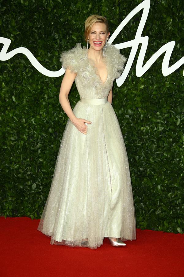 Cate Blanchett en los Fashion Awards de Armani Privé.