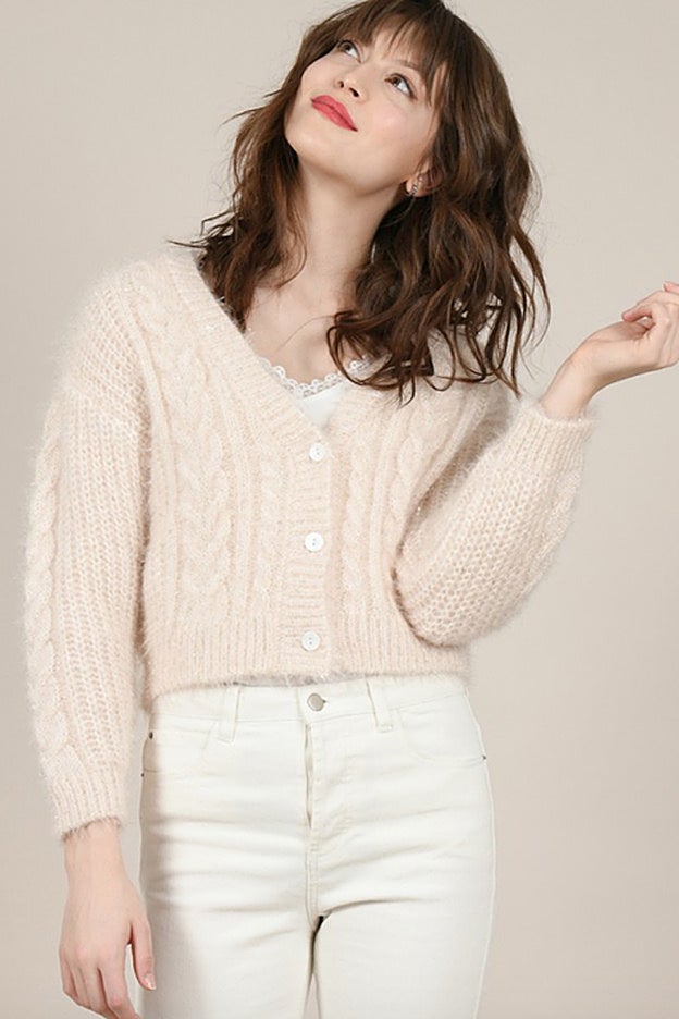 El espectacular cárdigan de punto de Molly Bracken que lleva Mery Turiel.