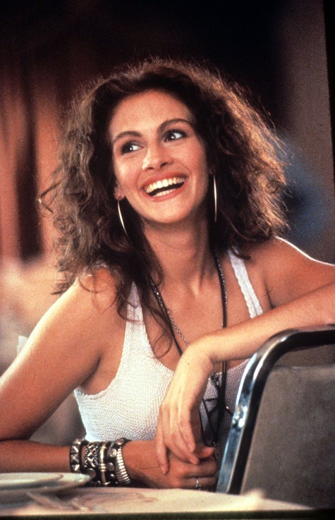 Con permiso de los lisos tabla de los 90, la melena midi rizada y rojiza de Julia Roberts marcó un antes y un después cuando la lució por primera vez en 'Pretty Woman'. Un corte de pelo redondo y con capas que aporta un aire desenfadado y muy cool. ¿Será tu próximo look en 2021?