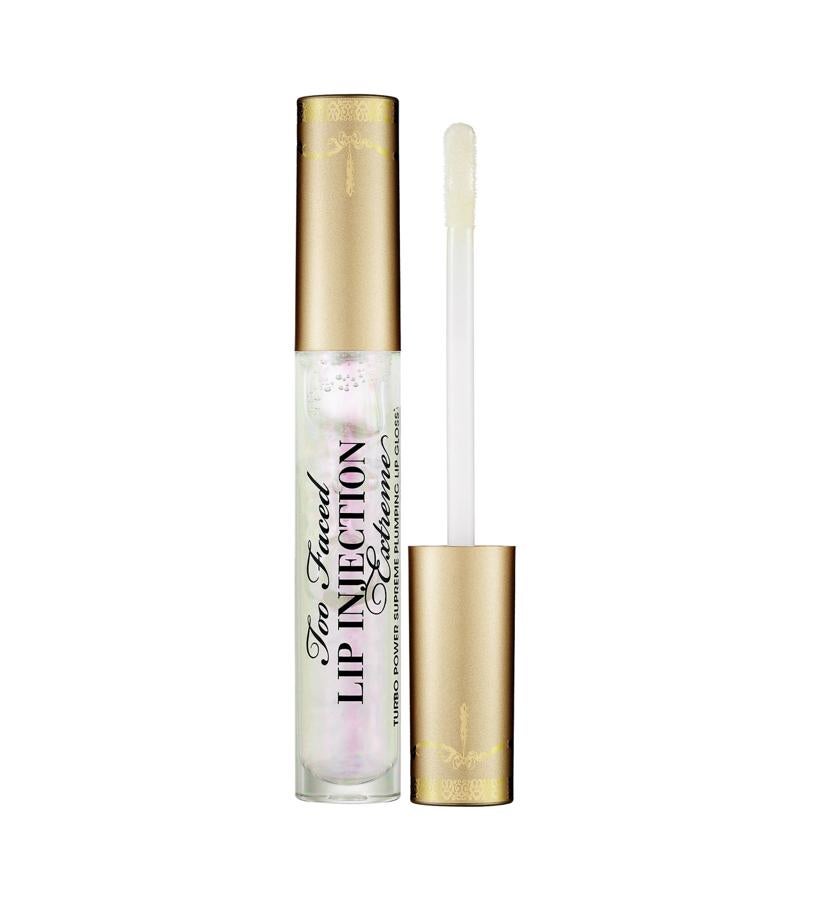 Se desliza como un gloss transparente y capta la luz para aportar un brillo extremo y un efecto de volumen inmediato. Repleto de agentes hidratantes, así como de extracto de pimienta para engrosar tus labios con calor y cierto cosquilleo. (28,55 €).