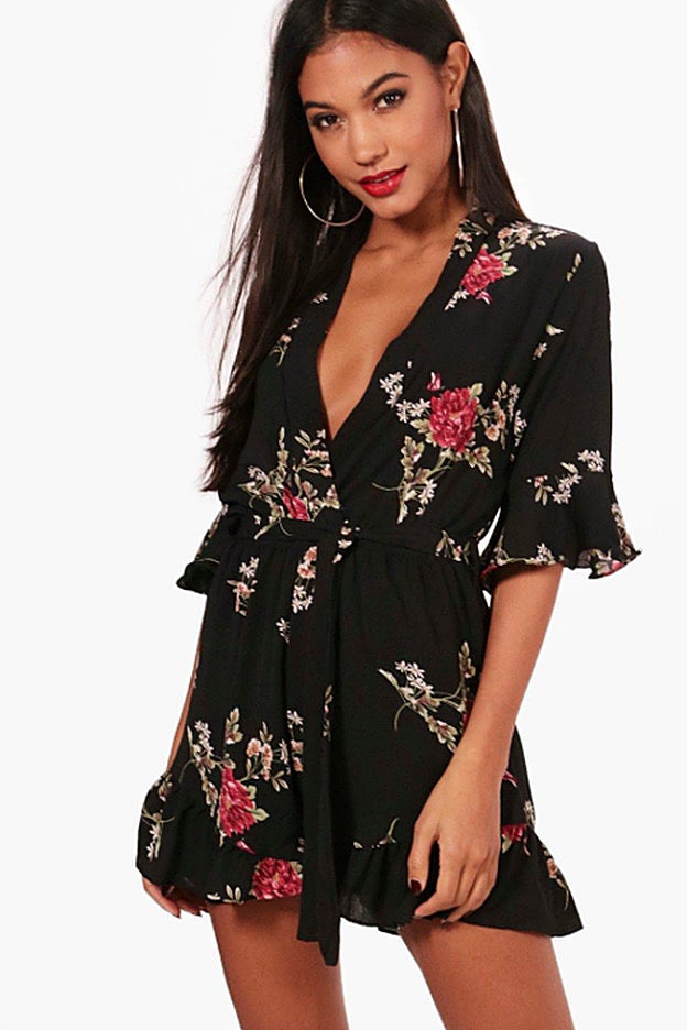 Un clon fantástco del mono de Cristina Pedroche a un precio de ganga de Boohoo.