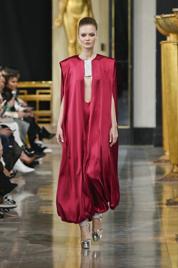 Fotos: Lo mejor de los desfiles de Alta Costura de París: del desfile de Valentino a la despedida de Jean Paul Gaultier