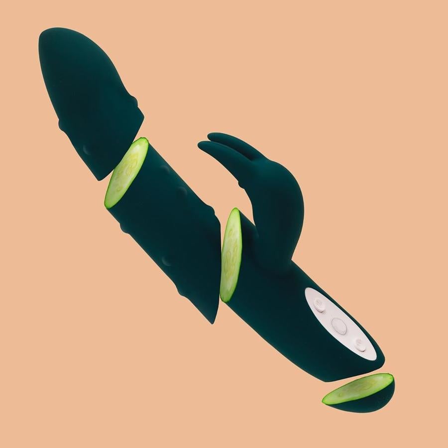 Este vibrador tiene unas bolitas interiores que proporcionan mucho placer... ¡Ojalá alguien se acuerde de nosotras el 14 de febrero!Disponible en  Platanomelón .
