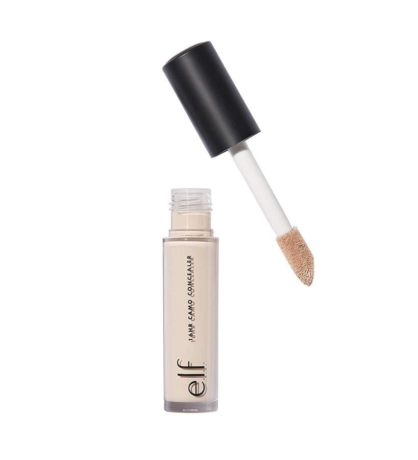 Como el nombre del corrector implica, te garantiza que no se arrugará ni manchará durante 16 horas. Su aplicador grande Doe Foot permite a la fórmula cremosa extenderse de manera uniforme y precisa Además de que es útil para esculpir, contornear y resaltar. La ligera fórmula altamente pigmentada es no se asienta en líneas finas o arrugas, ideal para pieles secas. (5,50 €).