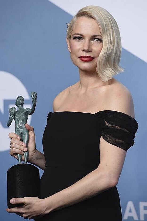 Michelle Williams lleva uno de los rubios nórdicos más deseados de Hollywood.