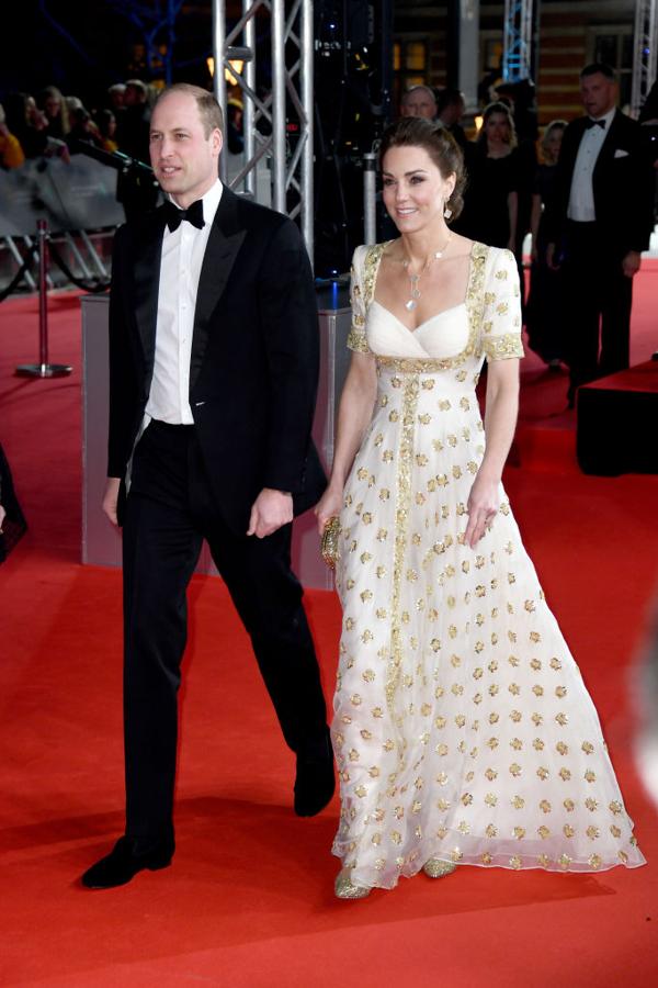 Los Duques de Cambridge. Kate Middleton repetía vestido de Alexandre McQueen..