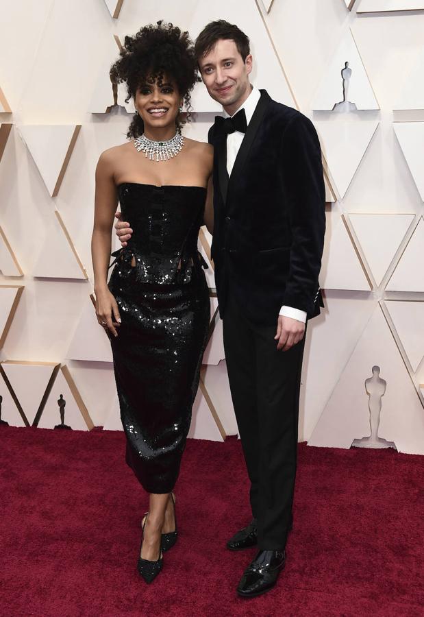 Zazie Beetz y David Rysdahi a su llega a los Premios Oscar 2020.
