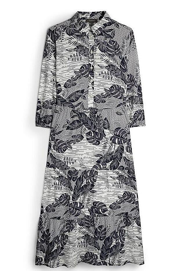 Vestido de Primark, de corte camisero y con estampado tropical, cuesta 22 euros.