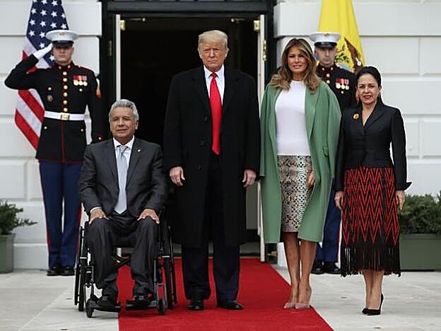Donal Trump y Melania recibían ayer en la casa Blanca al presidente de Ecuador, Lenin Moreno y su esposa, Rocío González.