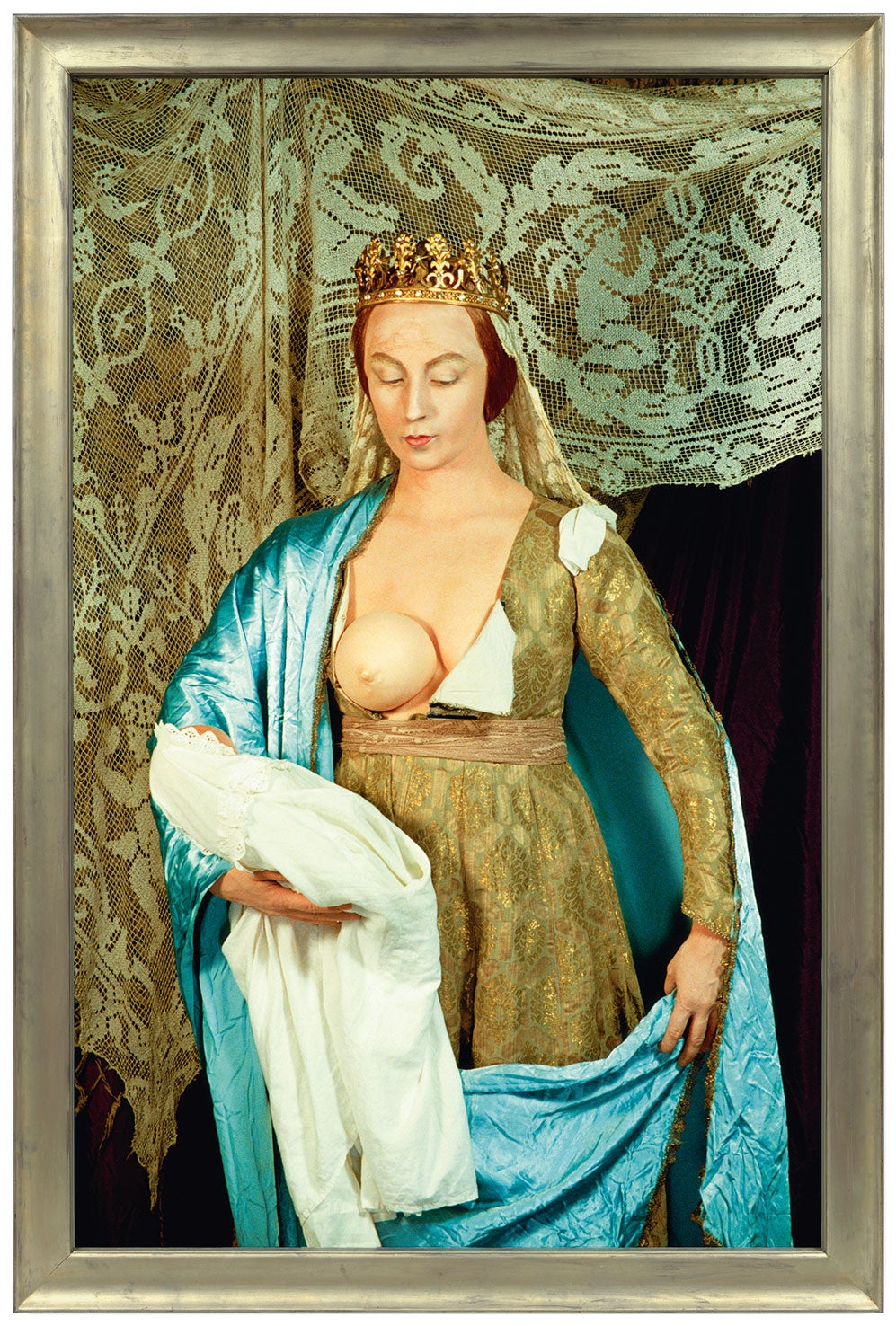 Influyente artista visual que ha elevado el autorretrato fotográfico a la categoría de puro arte y más allá.