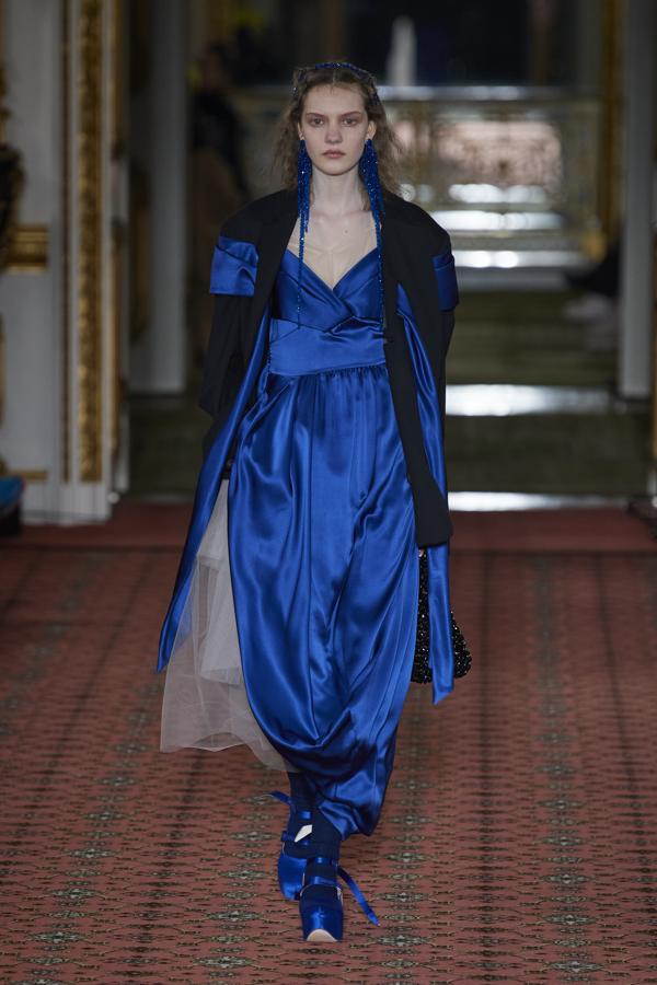 Desfile de Simone Rocha.