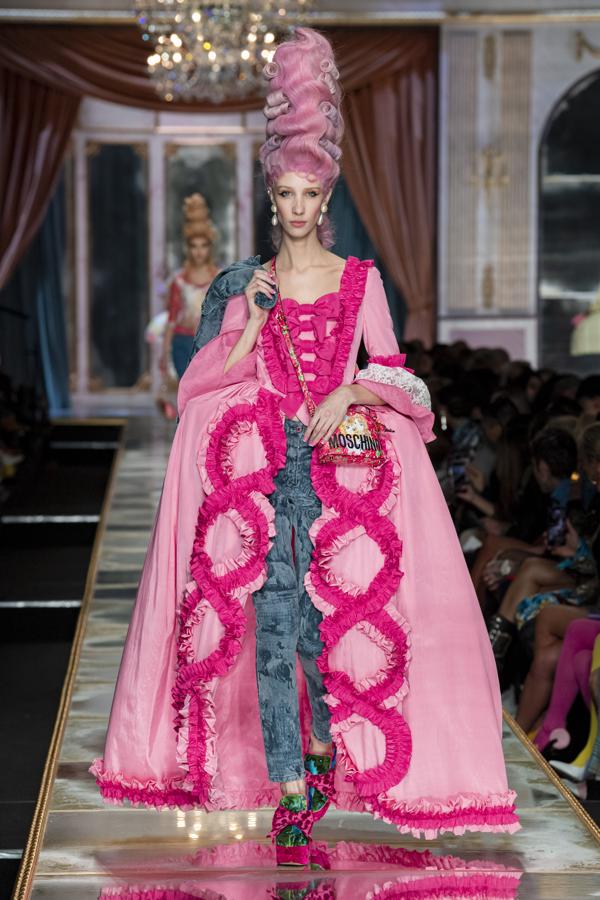 Desfile de Moschino.