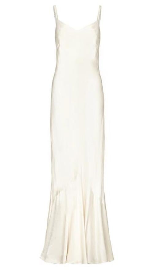 Vestido de satén con falda circular perfecta para no parar de bailar. Es de Ghost y cuesta 300 euros.