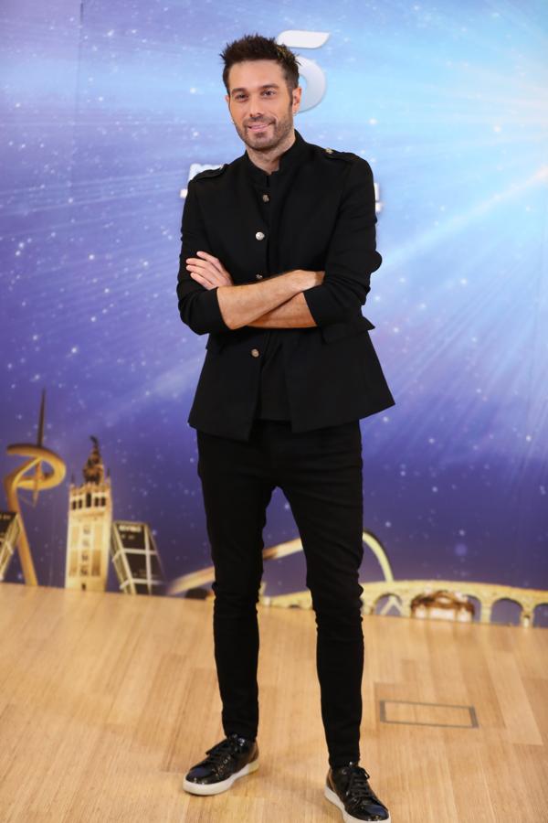 Nunca se ha podido confirmar su romance con el presentador y humorista, pero los rumores sobre una relación entre ellos han sonado en más de una ocasión. Eso sí, parece que en verano de 2015 hubo un acercamiento entre ellos, aunque siempre hablaron de amistad… Cenas para dos, cómplices paseos y largas visitas a casa de Dani apuntan a que entre ellos hubo muy buena química.