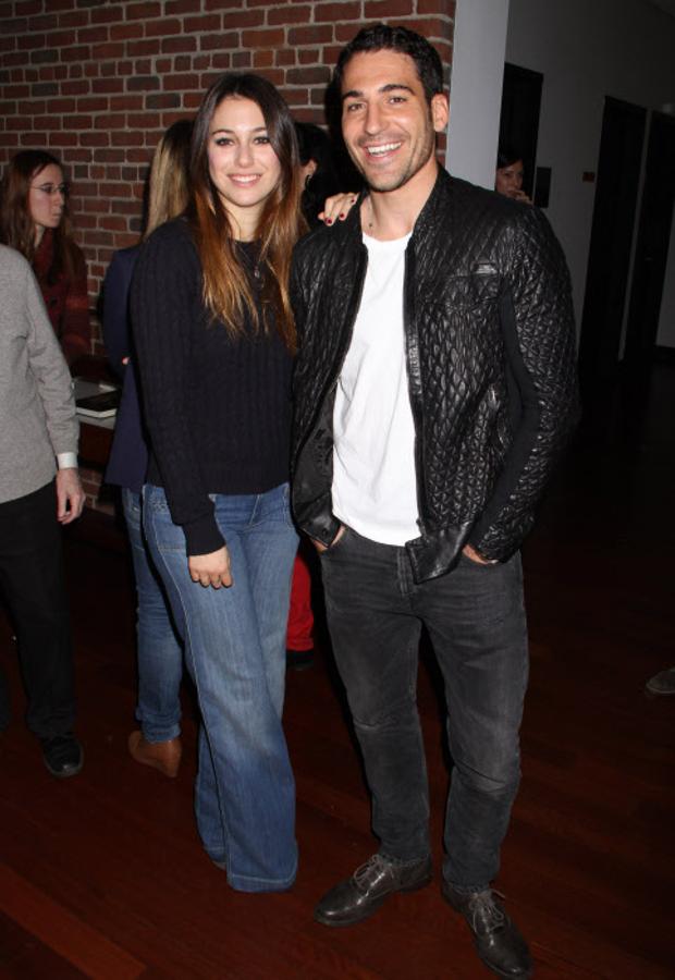 Aunque los rumores apuntaban a Mario Casas, su compañero en 'El Barco', como dueño de su corazón, realmente fue Miguel Ángel, con quien estaba rodando la película 'The Pelayo´s' quien la conquistó. En marzo de 2011 vimos las primeras imágenes de la pareja, que vio cómo su relación se convertía en el objetivo de todos los fotógrafos del país. Lo suyo terminó a principios de 2014, y según cuentan, la presión mediática tuvo parte de responsabilidad.