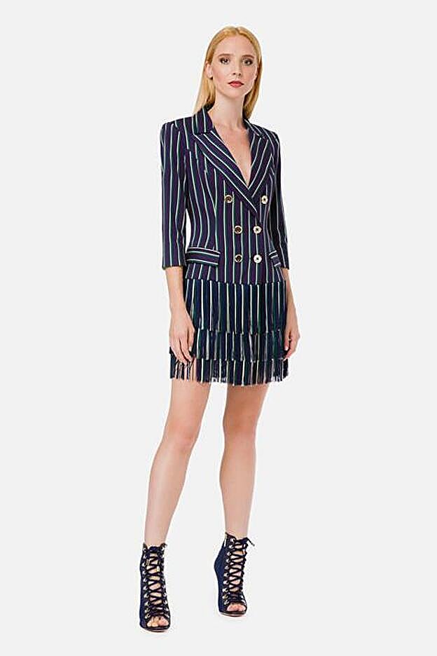 El vestido ha salido a la venta en otras dos combinaciones de colores.