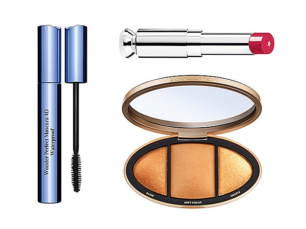 Wonder Perfect Mascara 4D Waterproof de Clarins (31 €). Stellar Halo Shine de Dior (37 €). Born This Way Highlither Palette de Too Faced (43 €, en Sephora).