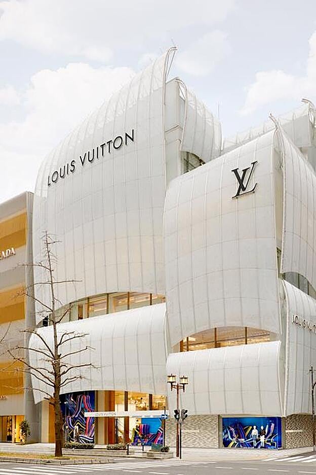 Louis Vuitton, por Jun Aoki y Peter Marino (Osaka, Japón).
