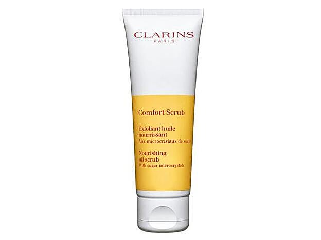 Exfoliante en aceite nutritivo con microcristales de azúcar Comfort Scrub de Clarins. (37 euros).