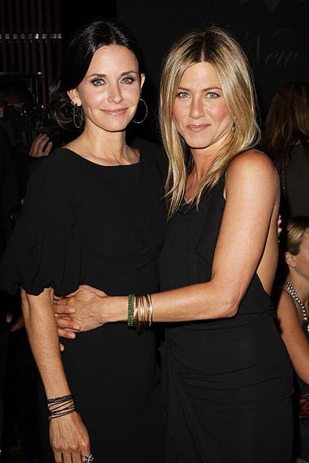 Vacaciones, cenas y confidencias, Jennifer y Courteney comparte amistad desde hace más de 20 años.
