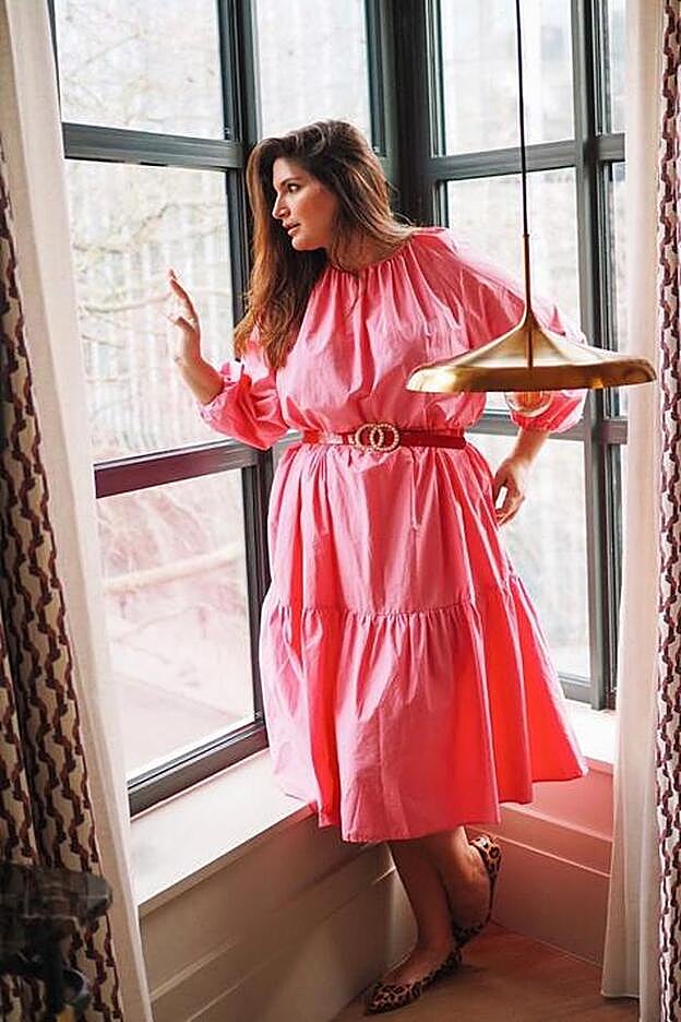 Est es el vestido de H&M que ya se ha agotado en la web. Solo queda en talla XXL y son las últimas unidades.