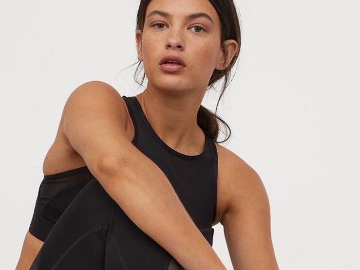 Fotos: Ropa de deporte cómoda de Oysho, Primark o H&M para hacer ejercicio en casa