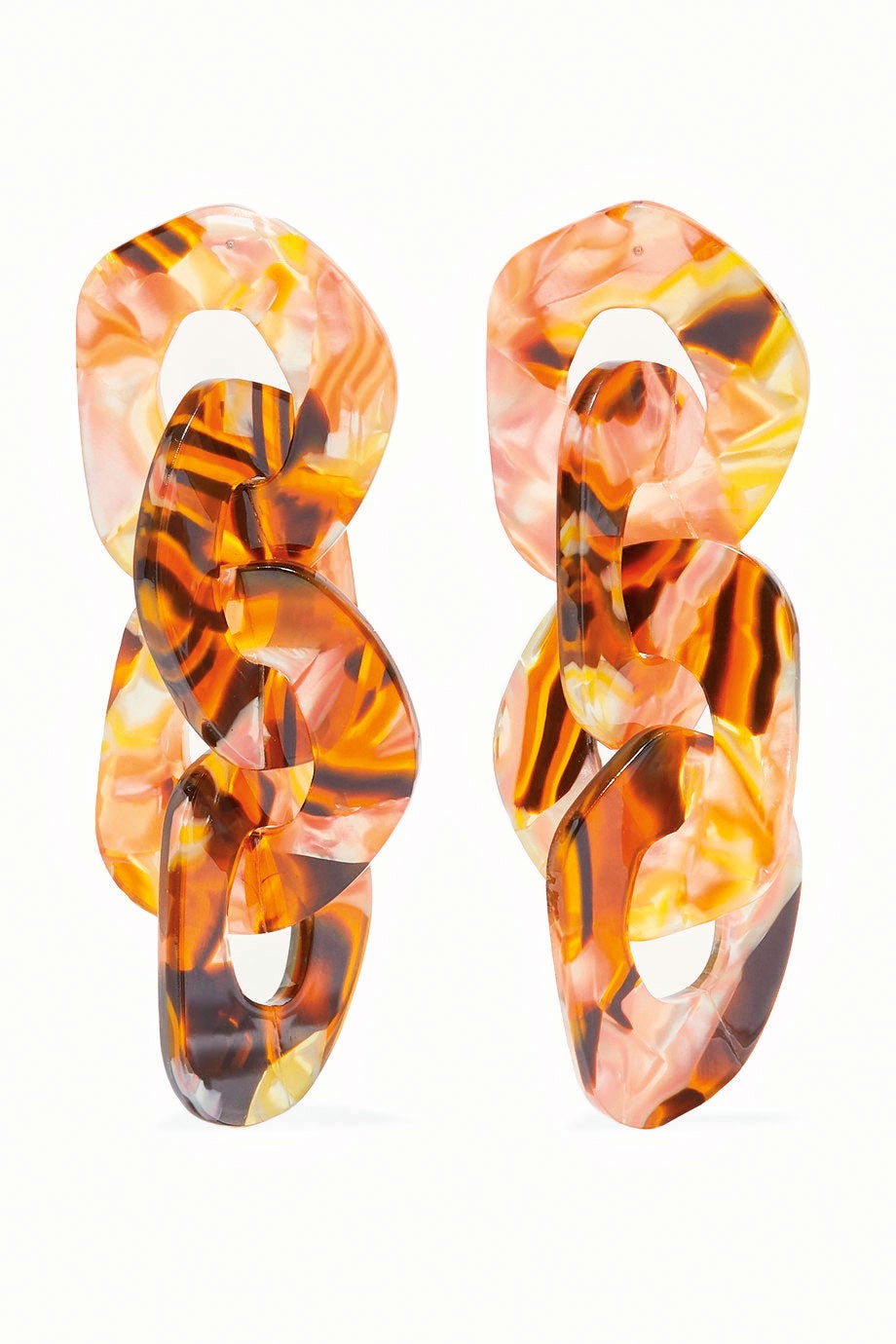 Pendientes de resina, de Valet (114 €).