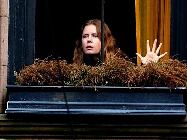La mujer en la ventana, con Amy Adams