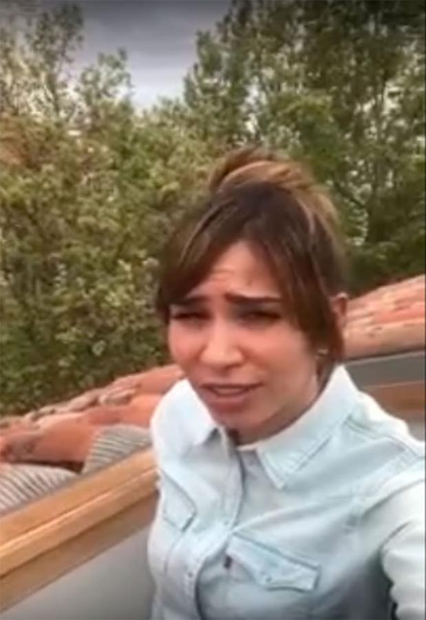 La periodista María Gómez tiene un truco para cuando se agobia dentro de este encierro. Y nos lo cuenta: "Intento parar un momento y respirar hondo", También saca la cabeza por la ventana para pensar en todo lo que hará cuando nos dejen salir en libertad. Su mensaje completo,  en este link .