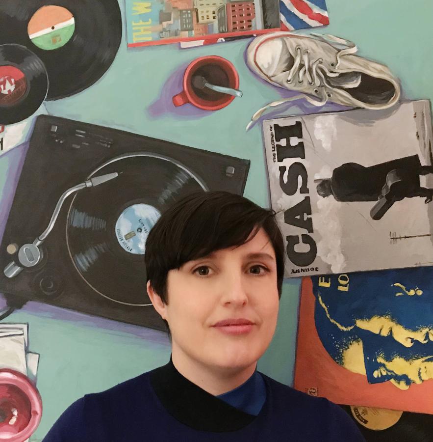 Clara León, artista e ilustradora, cree que "de esta experiencia vamos a salir mas gordos. Y nos va a servir para retratarnos. Algunos sacarán lo mejor. En mi edificio limpiamos el portal por turnos porque la mujer del portero está enferma y él no puede".