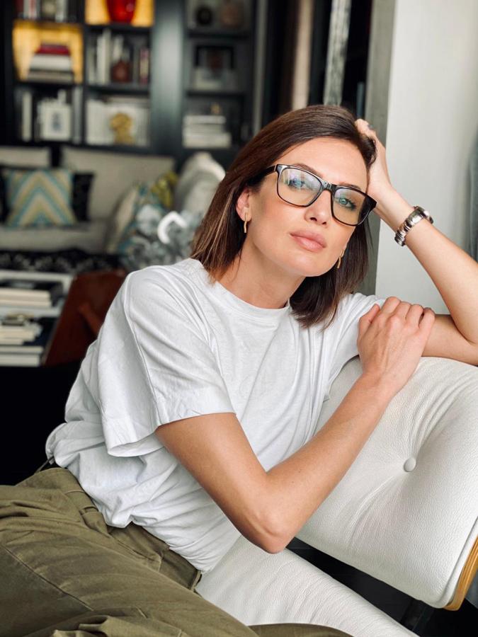 La modelo Nieves Álvarez es contundente en cuanto a sus sentimientos ante la situación que nos está haciendo vivir el coronavirus: “Comparto la preocupación de todos los españoles, concienciada de nuestra responsabilidad individual para luchar contra esta pandemia".