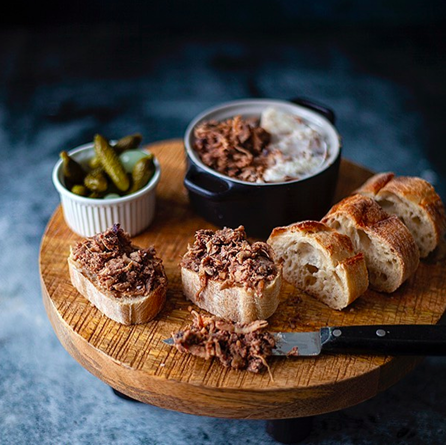 Una de nuestras instagramers francesas imprescindibles. Autora libro Healthy Vegan,  Marie Laforêt  es una de las grandes expertas del mundo de la cocina vegetal. La parisina muestra en su galería recetas veganas coloridas y sabrosísimas demostrando que se puede comer vegano, sano y rico al mismo tiempo.
