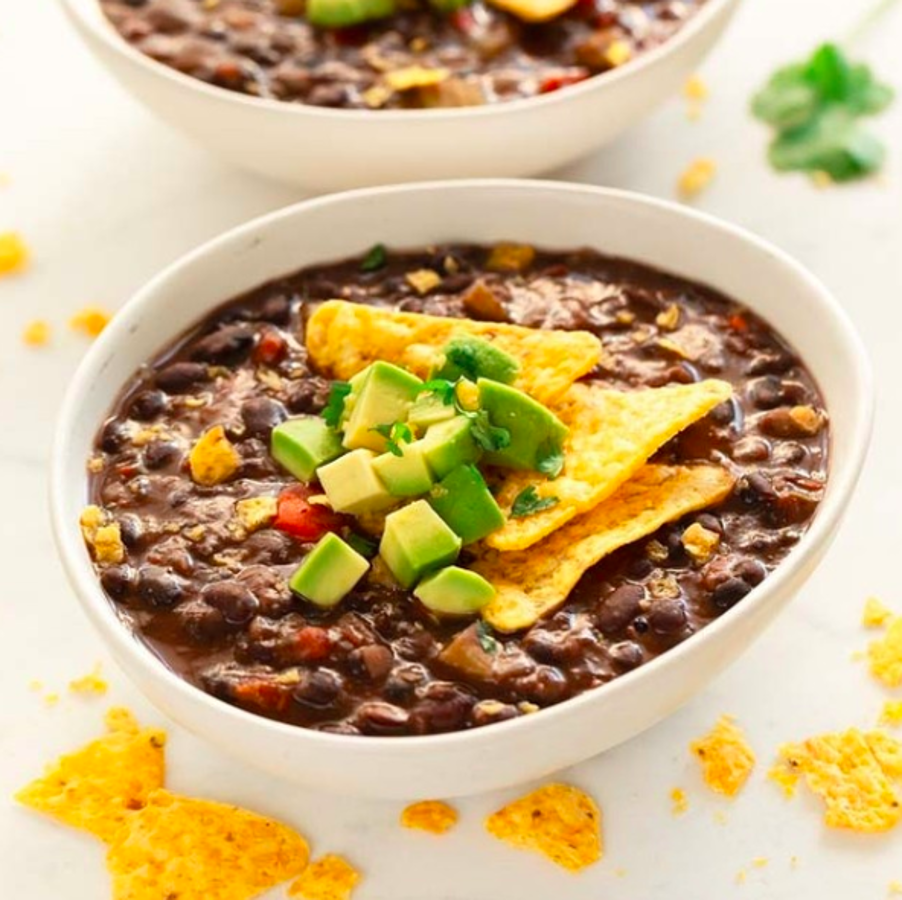 Danza de fogone s de Iosune es una de nuestras cuentas favoritísimas, y no solo por sus preciosas fotos sino porque todas sus recetas son deliciosas y saludables ¡muchas de ellas sin gluten! No te pierdas su galería porque en esta cuarentena seguro que te inspiran a hacer alguna receta en casa.