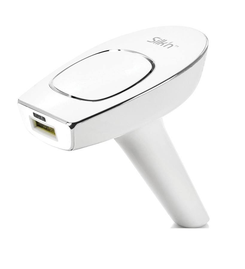 Funciona con HPL, la tecnología de Home Pulsed Light de marca registrada una versión casera de la conocida tecnología de eliminación del vello de LPI. Se ha demostrado clínicamente que elimina el vello desde los folículos usando pulsos de luz, la energía luminosa se absorbe en el tallo del pelo. Además, el dispositivo solo emitirá un destello cuando esté en contacto con la piel, para que tus ojos estén protegidos mientras usas el dispositivo. (298,90 €).