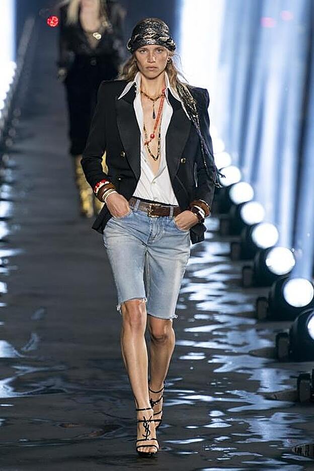 Esta es la propuesta denim de Anthony Vaccarello para Saint Laurent.