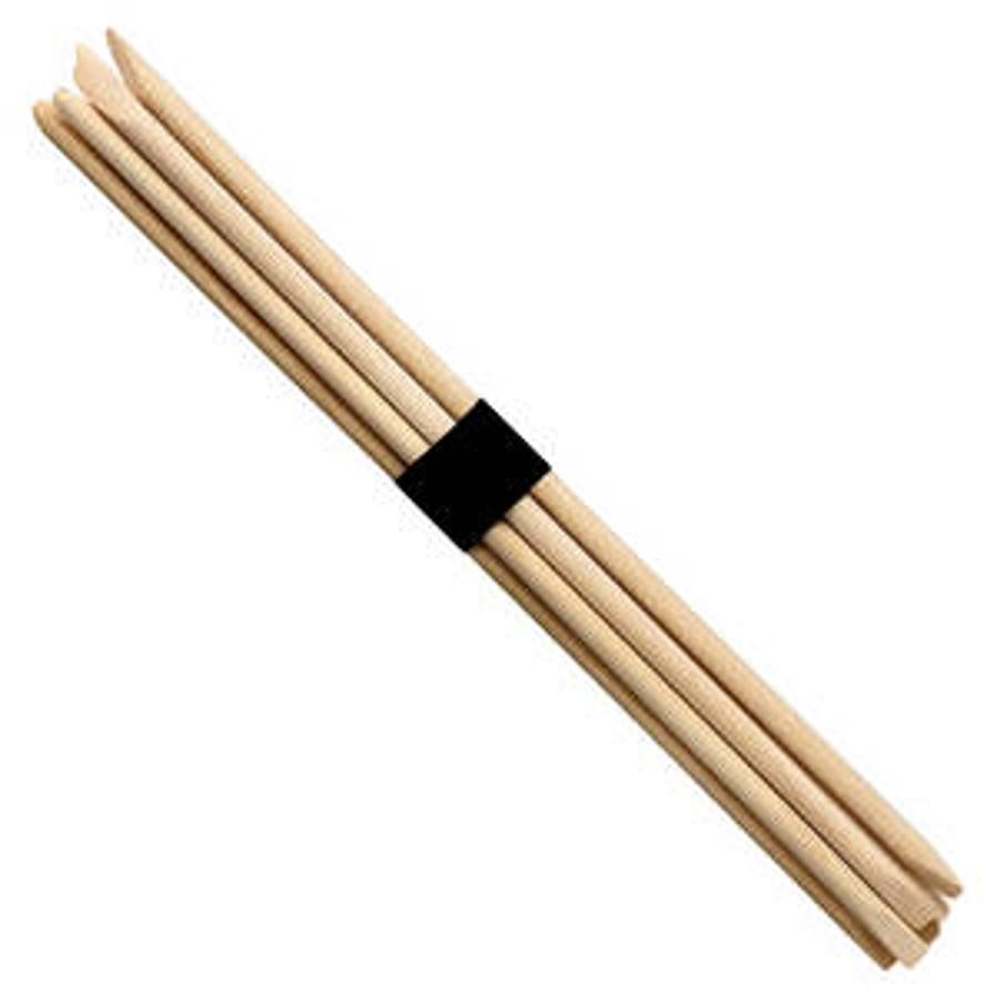 Con estos bastoncillos de boj de Sephora podrás exfoliar tus uñas y eliminar la piel muerta, mientras retiras hacia atrás las cutículas. Estos  cuestan 1 euro .