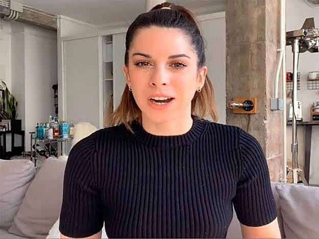 Marta Riumbau nos manda una recomendación para estas semanas de cuarentena: "Hay que tener todas las horas ocupadas y no dejar a la mente que se aburra ni que piense en que no se puede salir de casa".