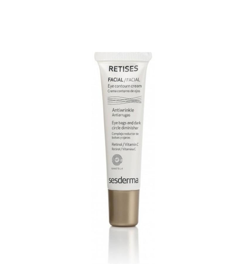 Hidrata, nutre, disminuye las patas de gallo y tiene efecto reductor sobre bolsas y ojeras. Contiene retinol puro que trabaja junto a otros activos en la regeneración cutánea para que la piel recupere su aspecto juvenil.  Retises Contorno de ojos de Sesderma  (16,79 €).