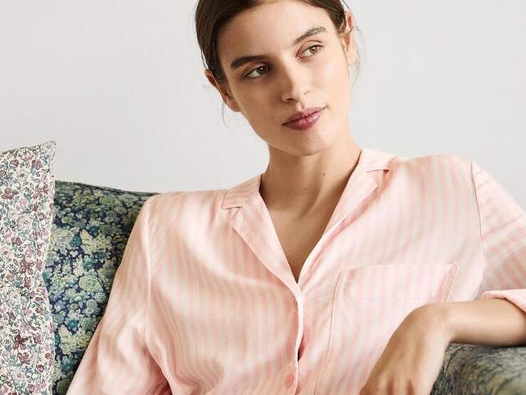Fotos: ¡Parecen vestidos! 10 camisones de Oysho para estar en casa con los que querrás salir a la calle este verano