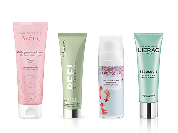 Exfoliante Suave Purificant de Eau Thermale Avène (17 €). Mascarilla con efecto peeling Peel Mask de Mádara (24,95 €). Exfoliante Iluminador De Vera & The Birds (18 €). Mascarilla Peeling Desincrustante Sébologie de Lierac (28 €).