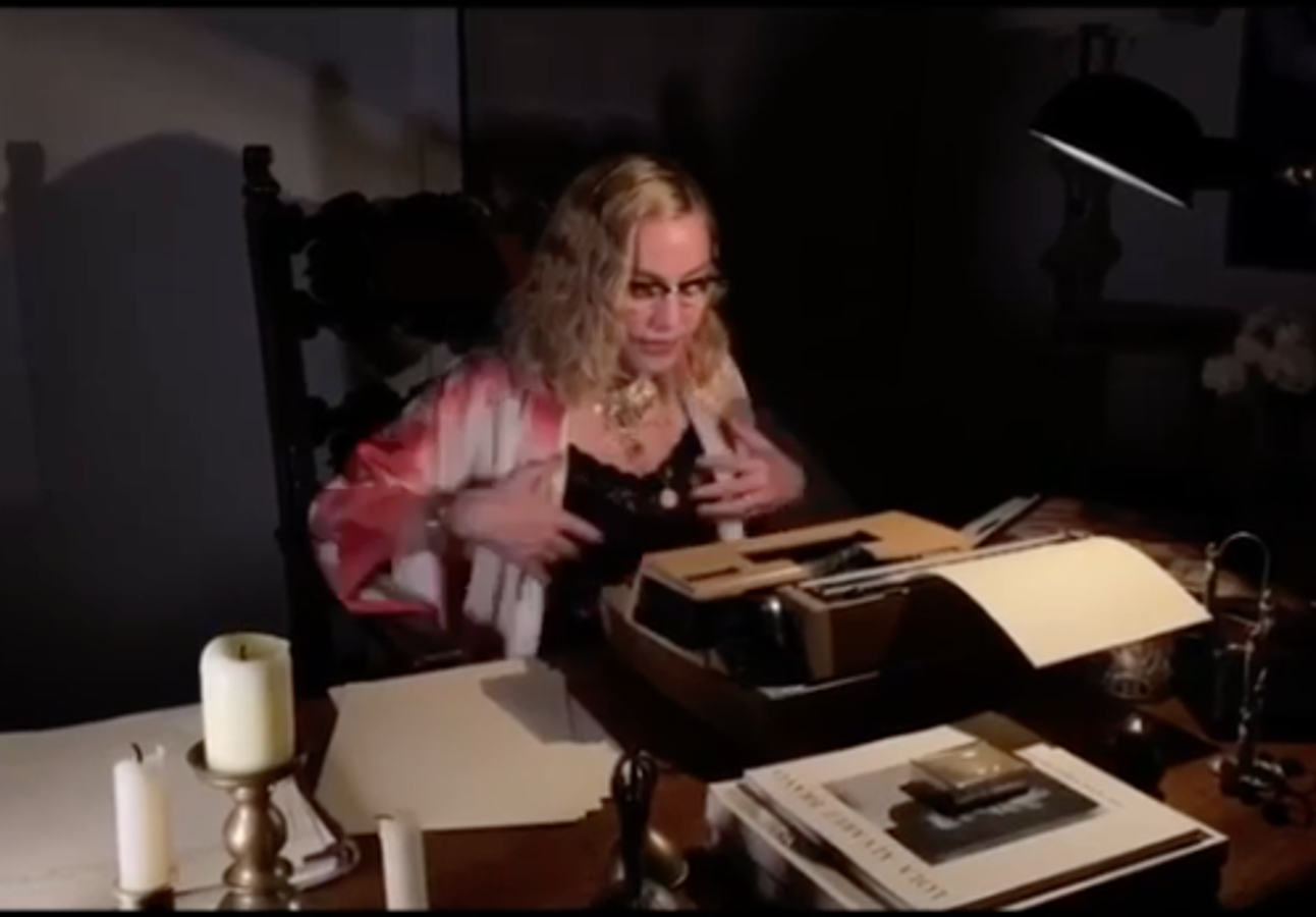 Sorprendida por la alerta sanitaria del Covid-19 en plena gira de conciertos, Madonna tuvo que suspender su últimas actuaciones en París para recluirse en su casa de Lisboa, desde donde lanza perlas a través de Instagram. Algunas más acertadas que otras.